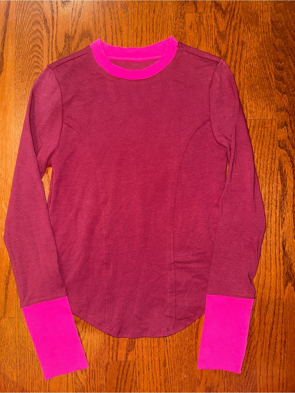 Maeve Anthropologie Burgundy Longsleeve With Pink Sweater Sleeves Size XS